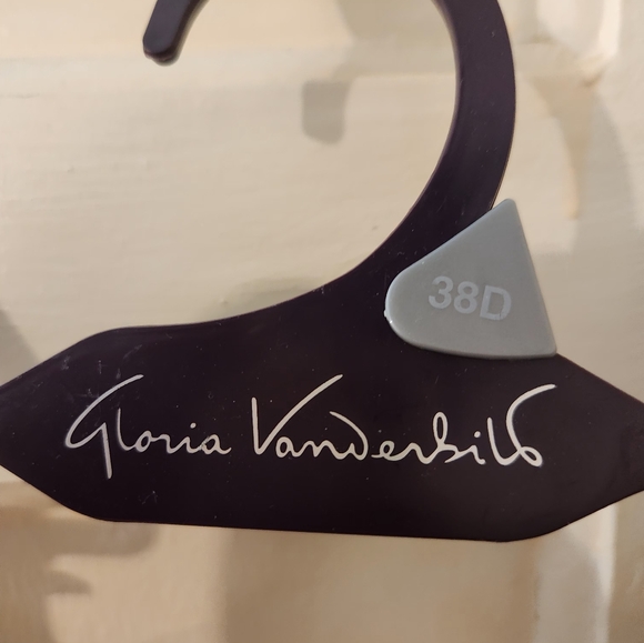 NWT Gloria Vanderbilt 2 pack floral bra set 38D - Picture 6 of 8